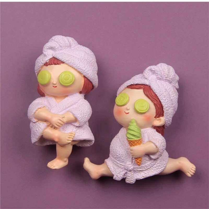 Wearing Nightgown Girl Resin R - đánh giá và giá Phone Accessories For Old People