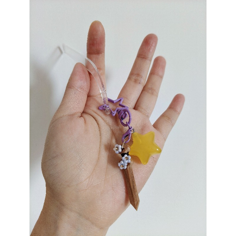 Handmade Love and Deepspace Xa - đánh giá và giá Phone Accessories Jewelry